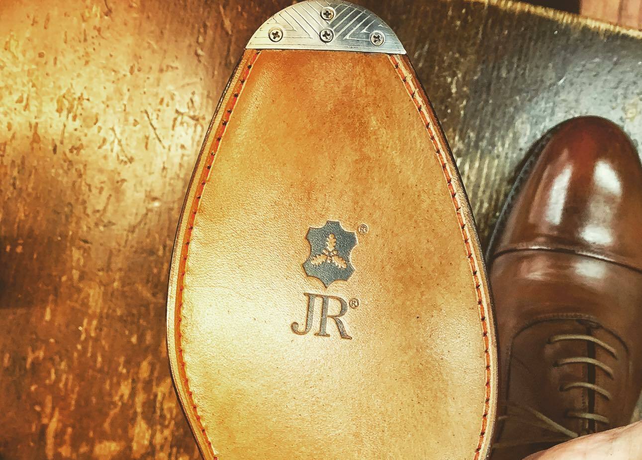 Premium Metal Toe Plates for Men's Dress Shoes: Lulu or Triumph