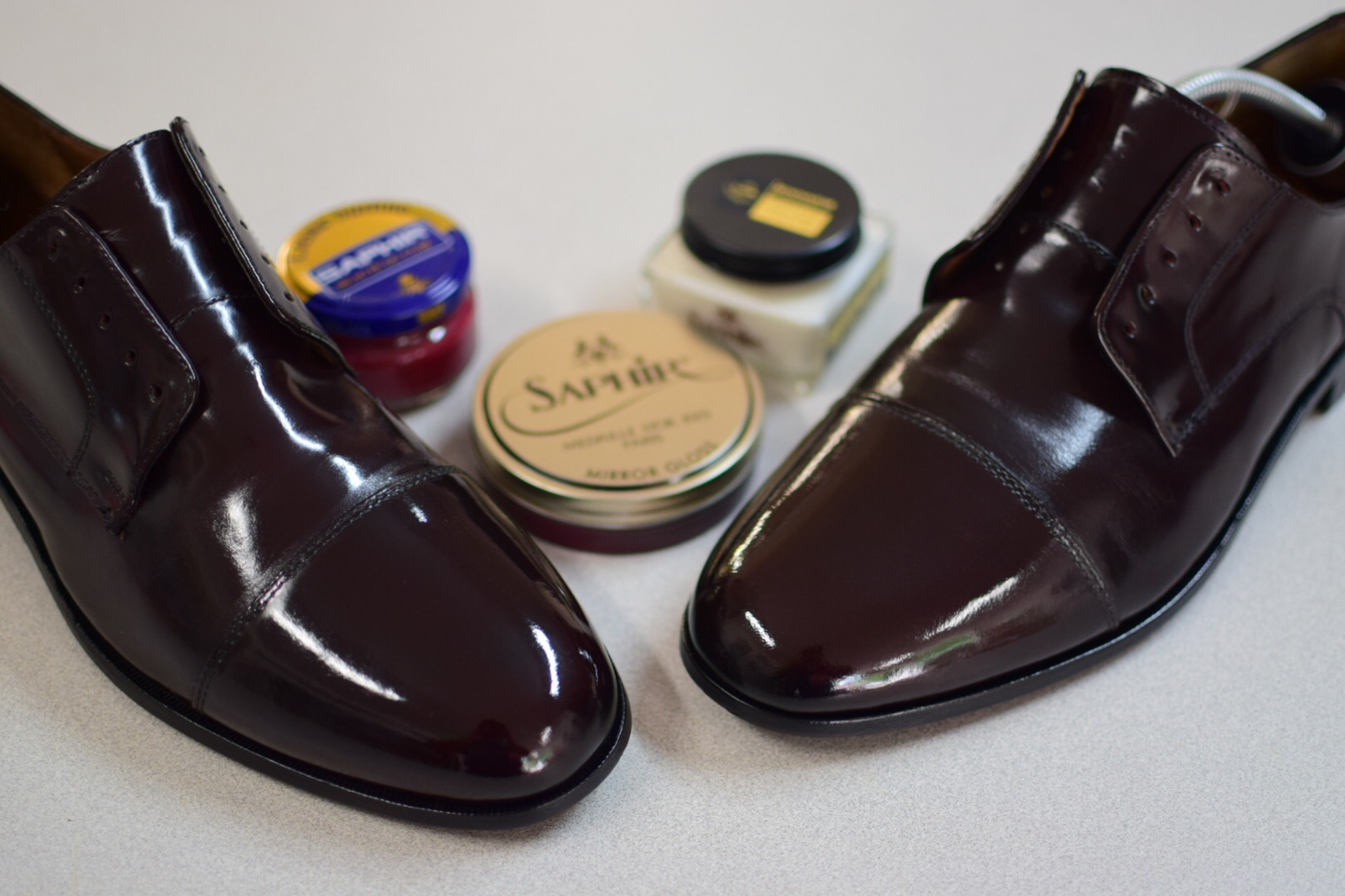 Men's Shoe Recondition & Professional Mirror Gloss Shine Service